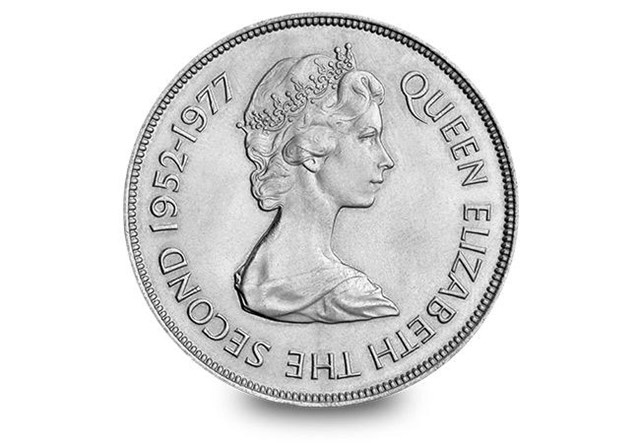 Guernsey 1977 Qeii Silver Jubilee Cuni Crown Obverse