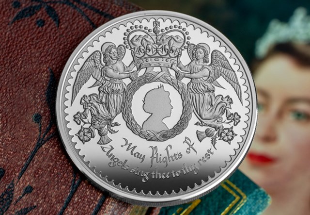 QEII In Memoriam Silver £5 (Jersey) Lifestyle 05
