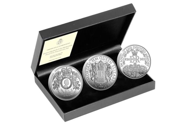 QEII In Memoriam Cuni Proof £5 Set