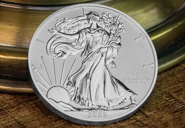 Fiji 2023 Silver Eagle Fractional Set Lifestyle 06