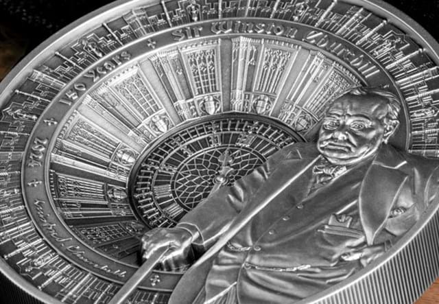 Churchill 1KG Coin Close Up 02