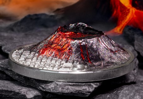 Experience the fall of Pompeii in 3oz Pure Silver. Struck with high relief, limited to 499 coins worldwide. A powerful tribute to one of history’s most dramatic moments.