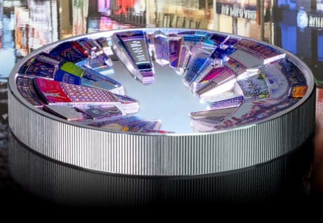 2025 360 View New York Silver 3Oz Lifestyle 03