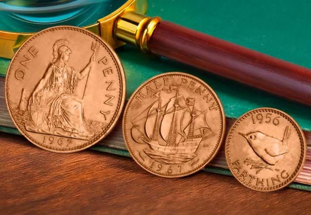 First And Last Of Pre Decimal Coinage Set Lifestyle 04