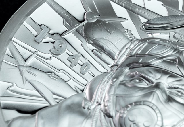 2025 Battle Of Britain Silver 5Oz Masterpiece Lifestyle 09