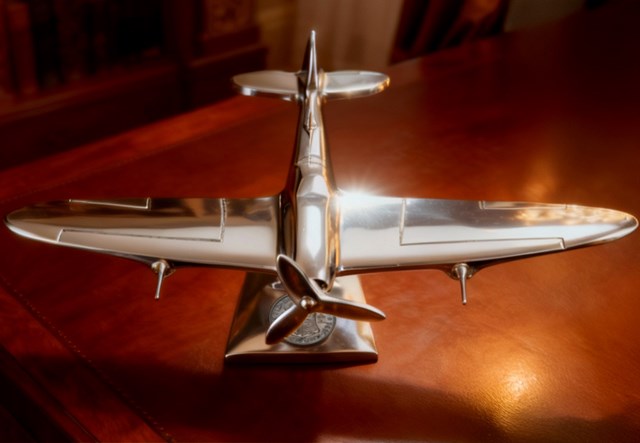 Spitfire Model Statue Images Top Down View 1300X900