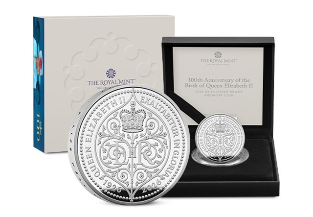 QEII 100 £5 Coin Silver Piedfort Carton And Box And REV JG 1